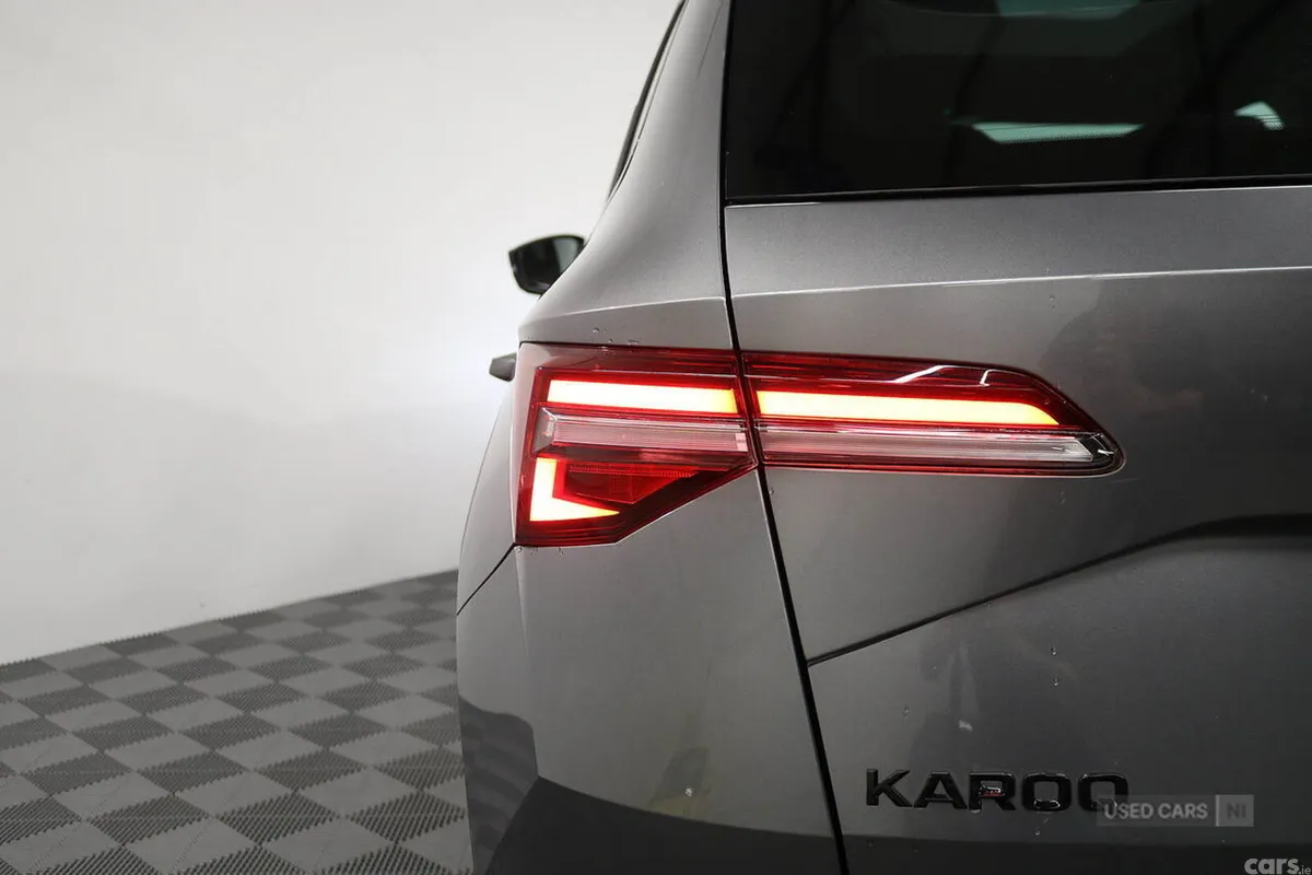 Skoda Karoq SUV, Petrol, 2023, Grey