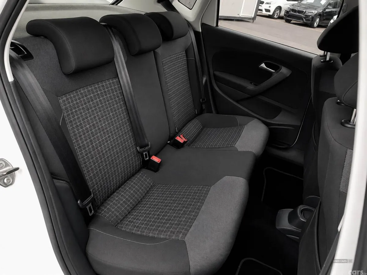 Volkswagen Polo , Petrol, 2015, White