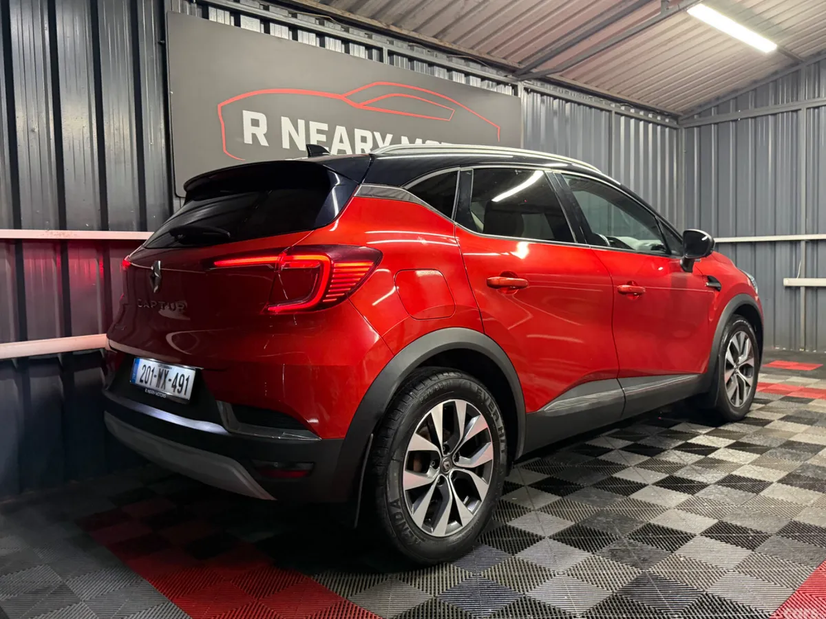 Renault Captur Hatchback, Petrol, 2020, Red