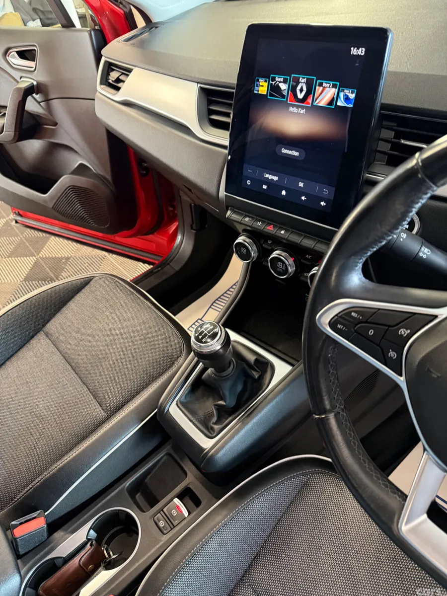Renault Captur Hatchback, Petrol, 2020, Red