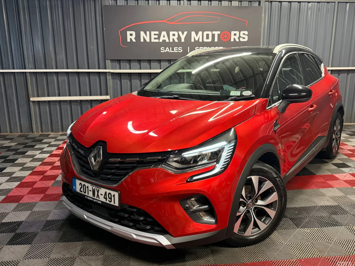 Renault Captur Hatchback, Petrol, 2020, Red
