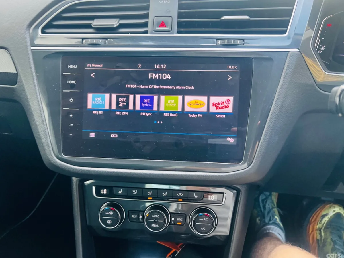 Volkswagen Tiguan Estate, Diesel, 2020, Blue
