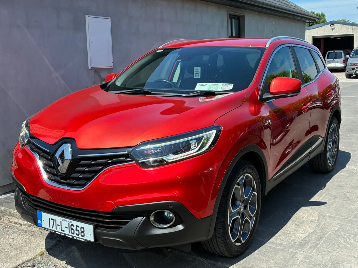 Renault Kadjar SUV, Diesel, 2017, Red