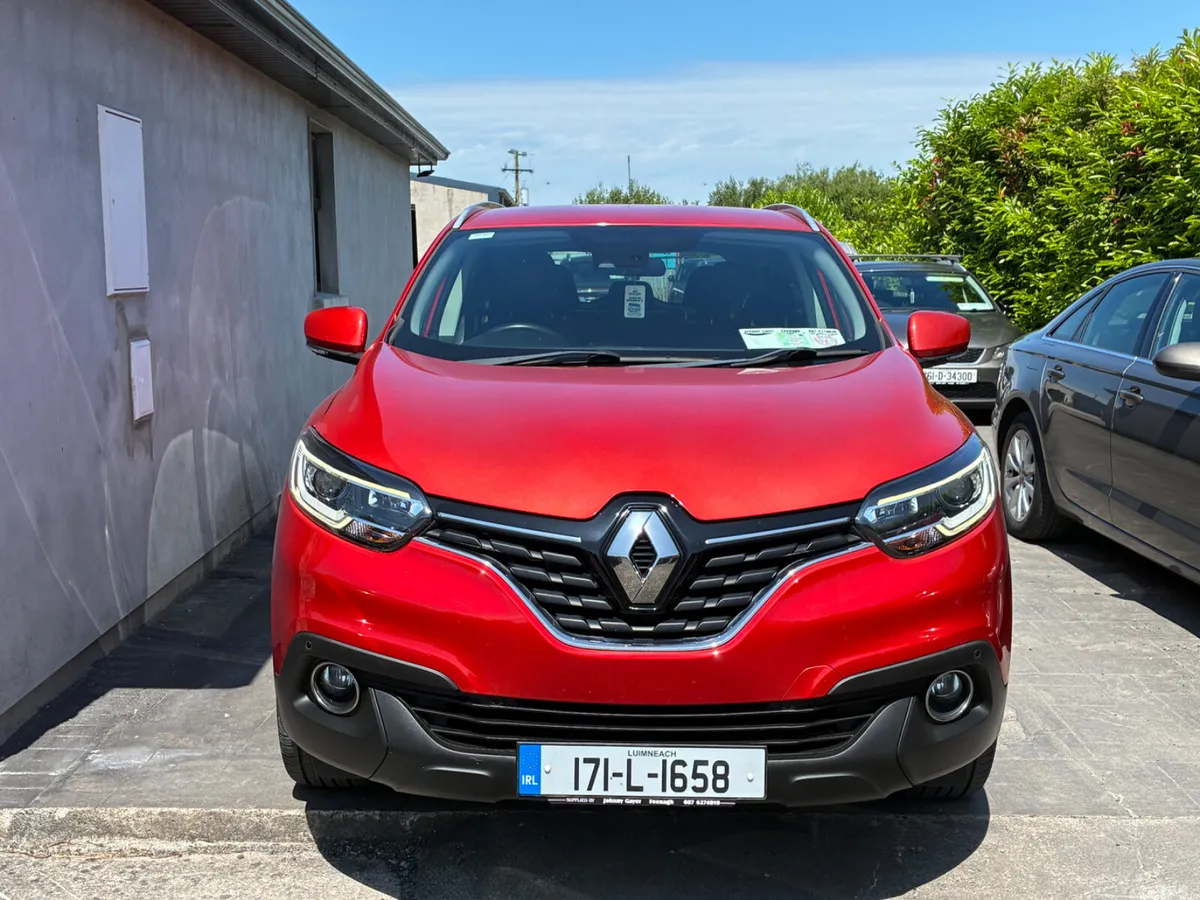 Renault Kadjar SUV, Diesel, 2017, Red