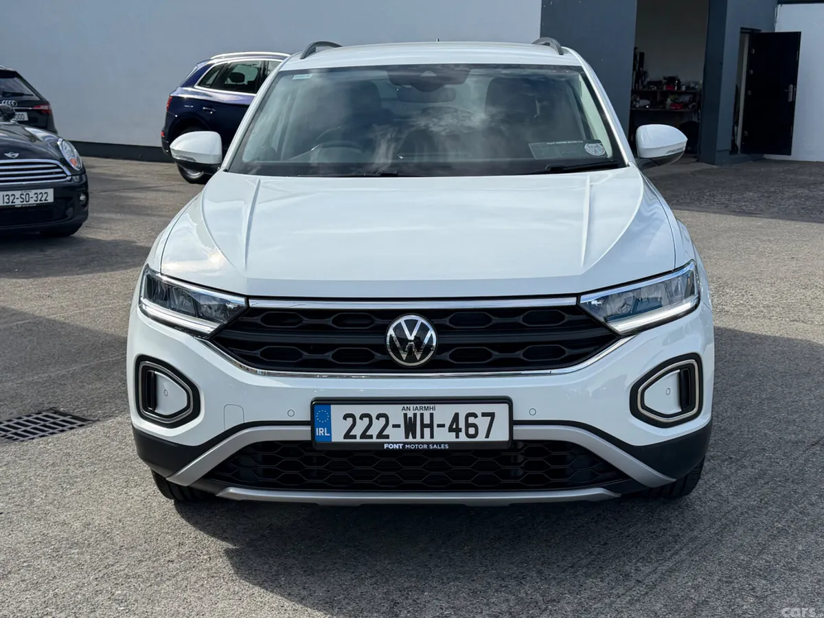 Volkswagen T-Roc SUV, Petrol, 2022, White