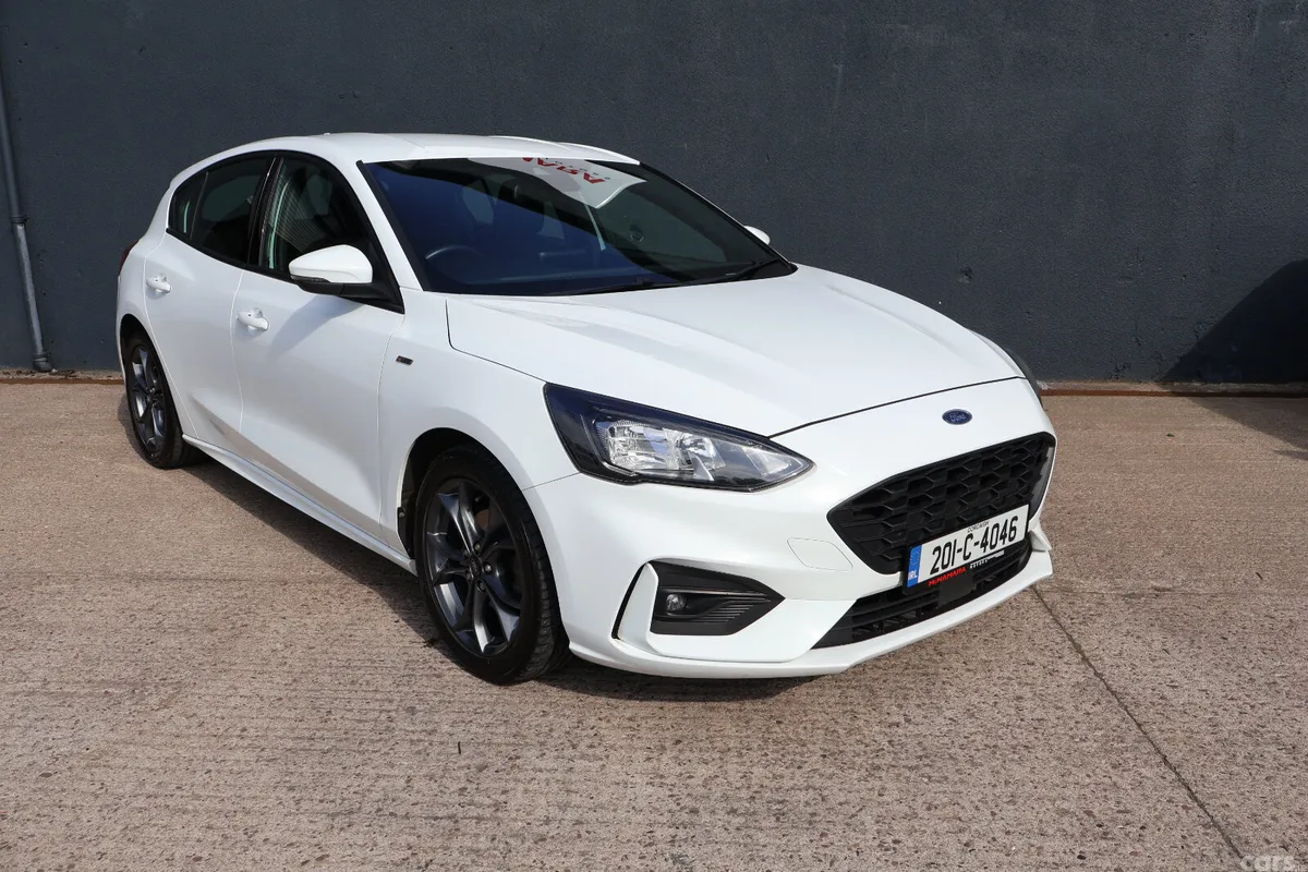Ford Focus Hatchback, Diesel, 2020, White
