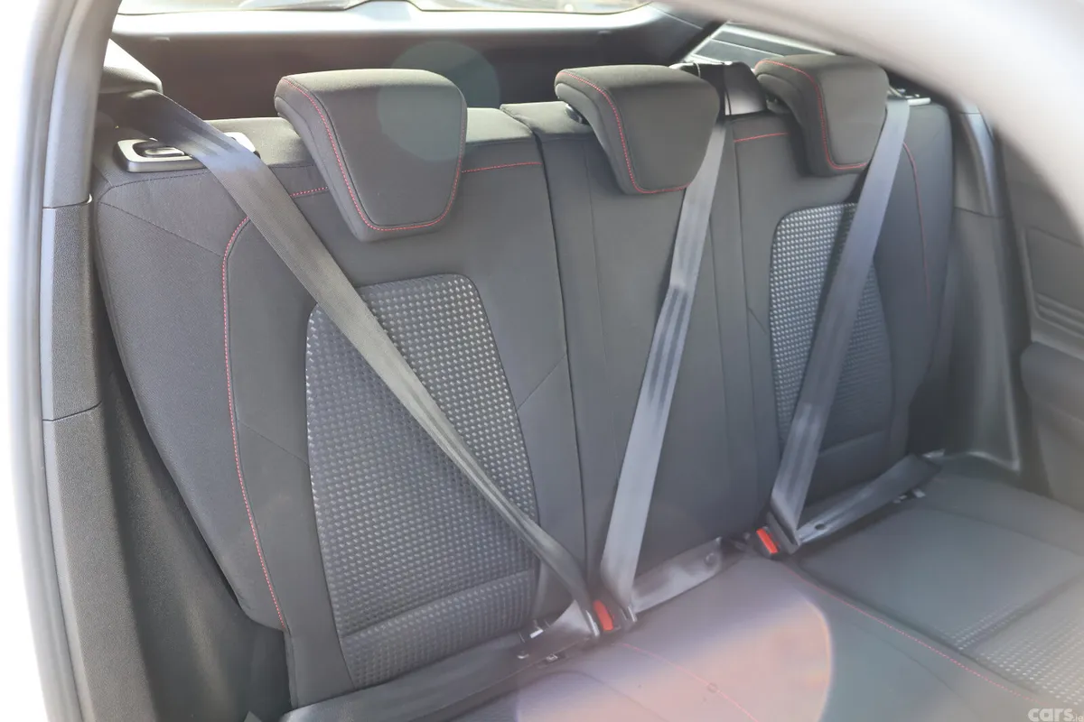Ford Focus Hatchback, Diesel, 2020, White