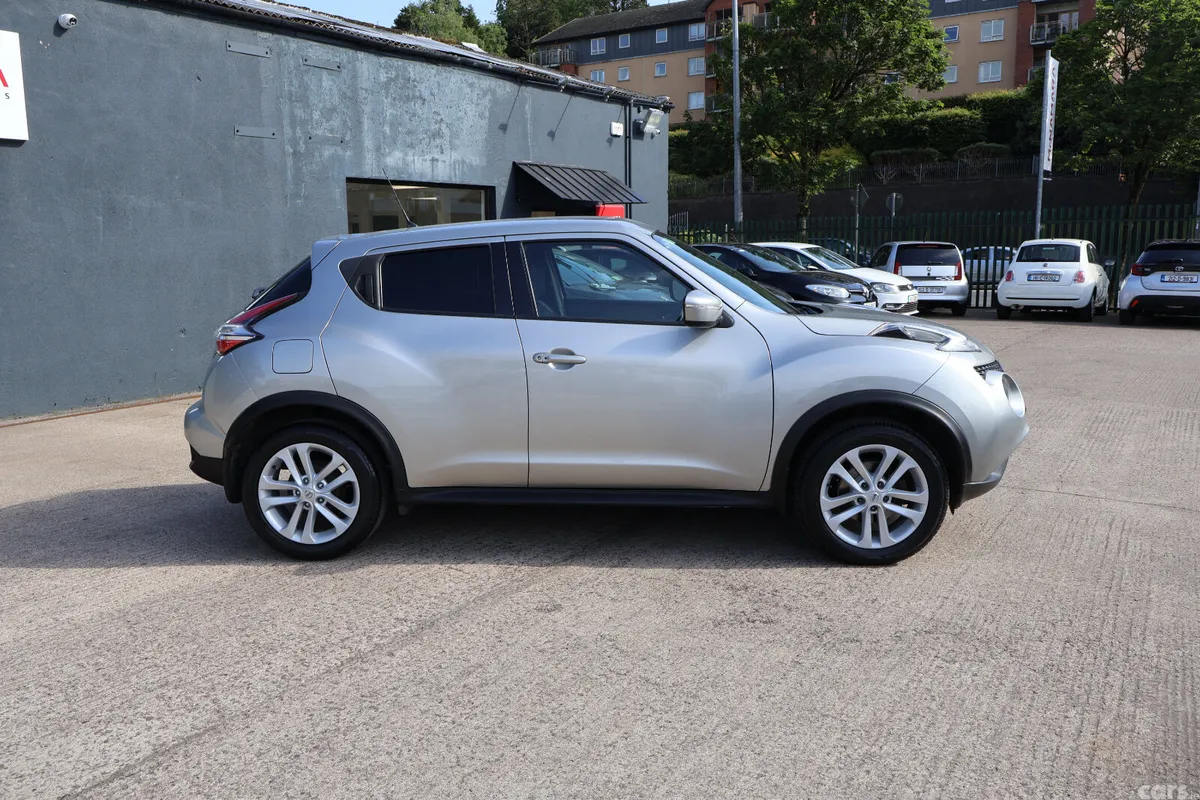 Nissan Juke SUV, Diesel, 2018, Grey