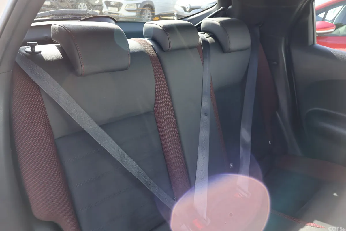 Nissan Juke SUV, Diesel, 2018, Grey