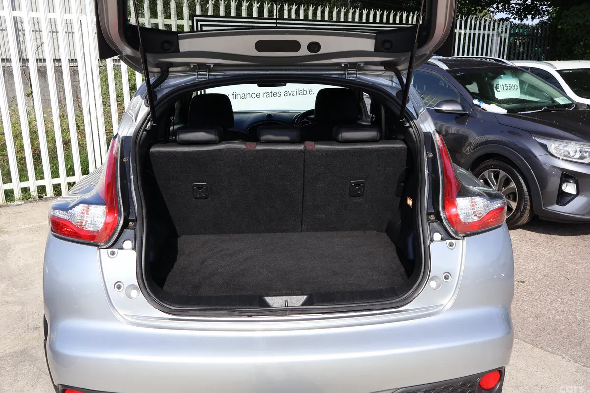 Nissan Juke SUV, Diesel, 2018, Grey