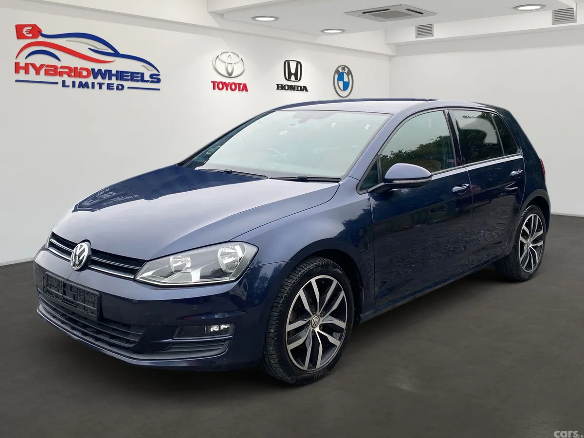 Volkswagen Golf Hatchback, Petrol, 2016, Blue