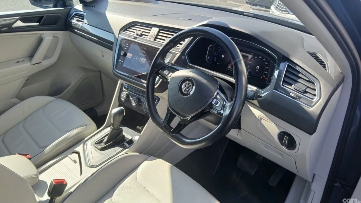 Volkswagen Tiguan Allspace SUV, Diesel, 2020, Blue