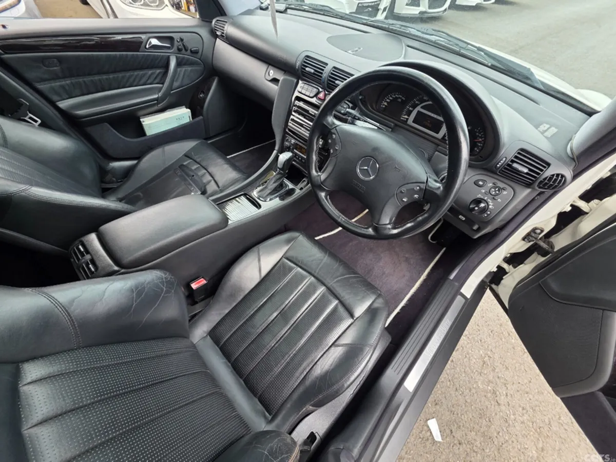 Mercedes-Benz C-Class Saloon, Petrol, 2002, White
