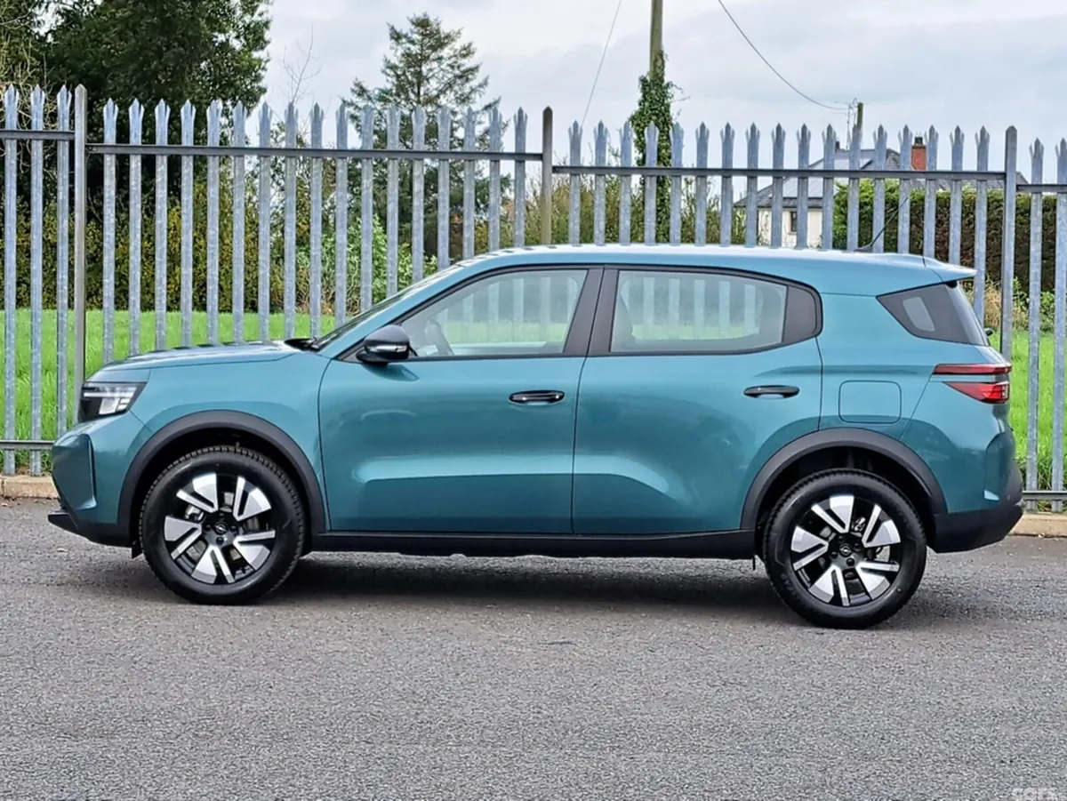 Opel Frontera SUV, Petrol Hybrid, 2027, Green