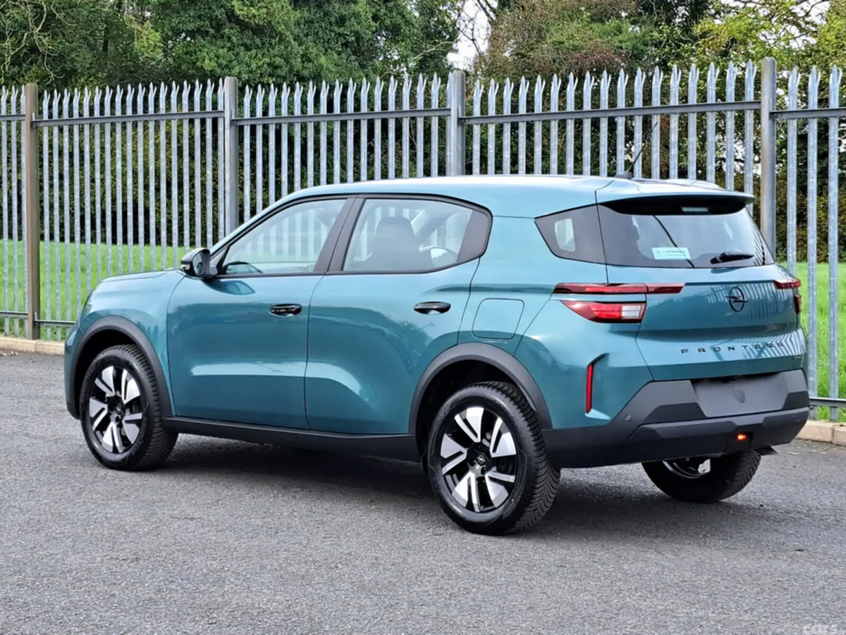 Opel Frontera SUV, Petrol Hybrid, 2027, Green