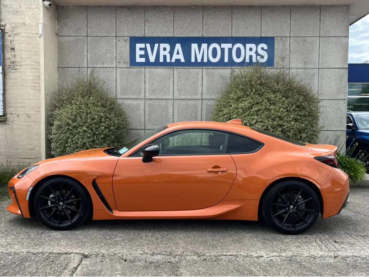 Toyota GR86 Coupe, Petrol, 2023, Orange