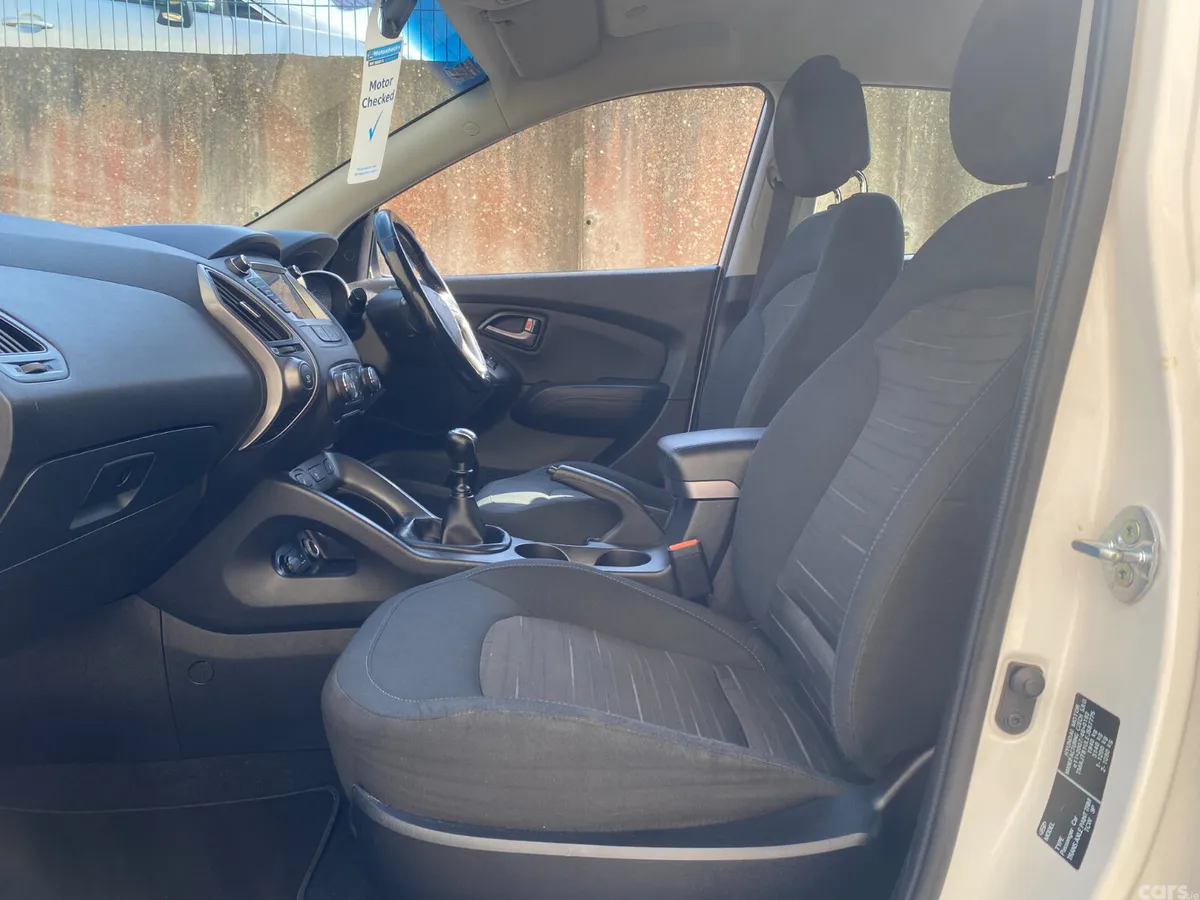 Hyundai ix35 SUV, Diesel, 2014, White