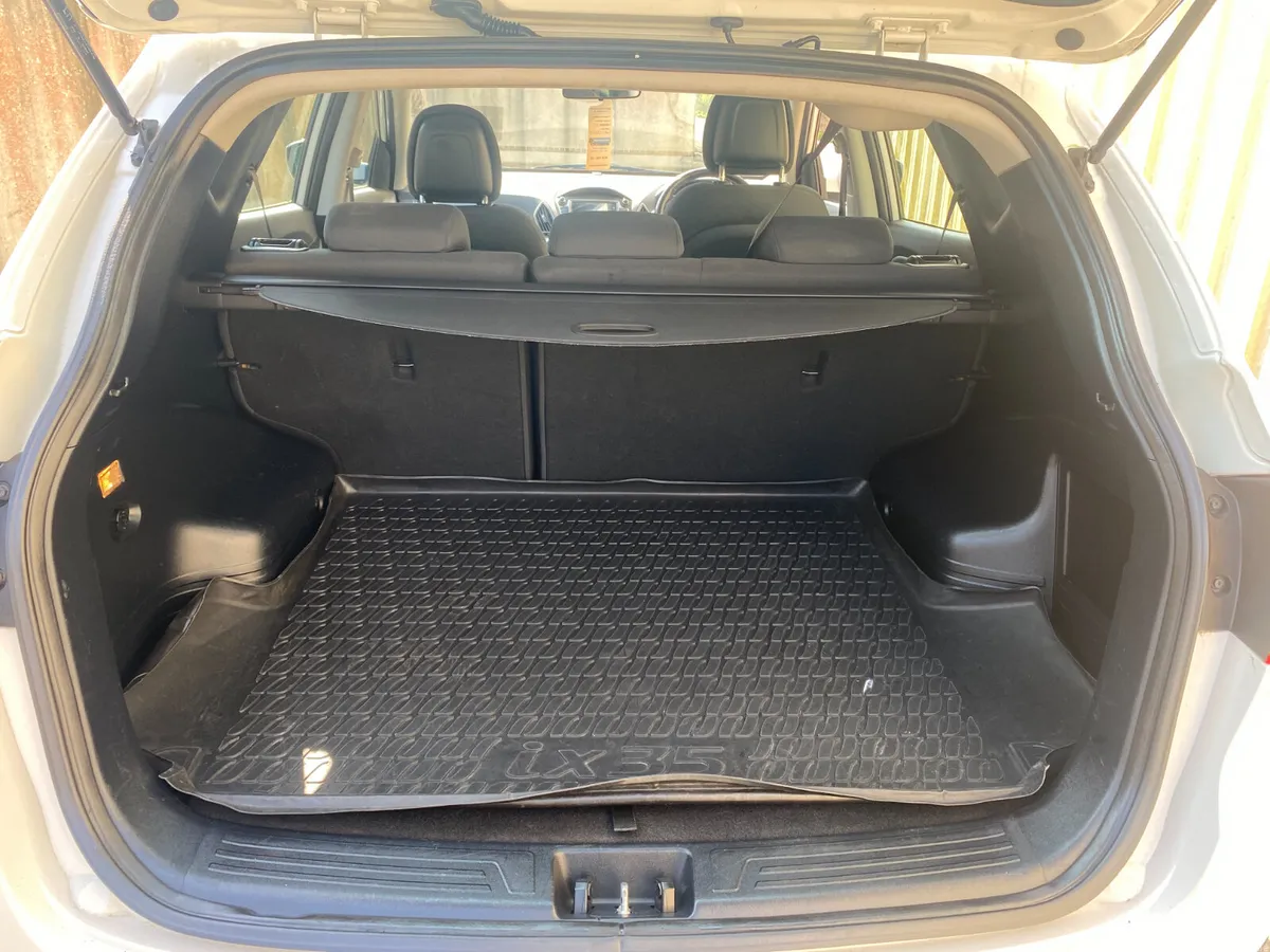 Hyundai ix35 SUV, Diesel, 2014, White