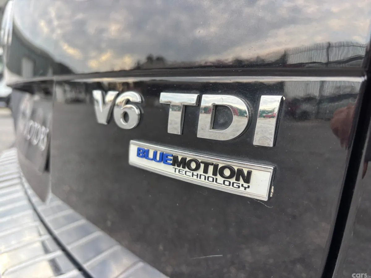 Volkswagen Touareg SUV, Diesel, 2014, Black