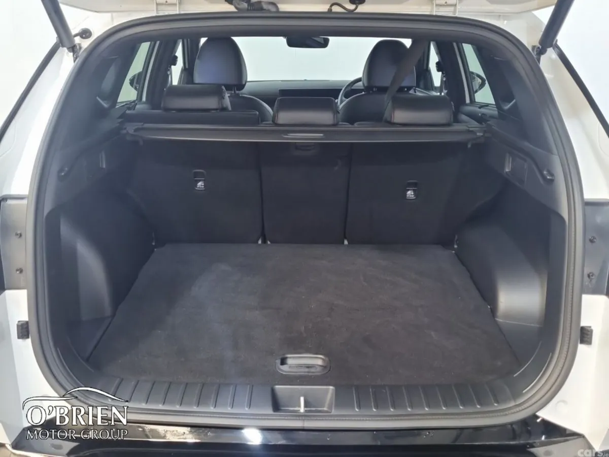 Hyundai Tucson SUV, Petrol Plug-in Hybrid, 2026, White