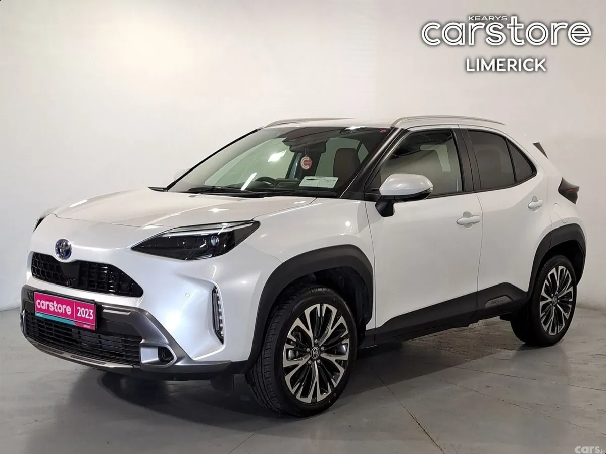 Toyota Yaris Cross SUV, Petrol Hybrid, 2023, White
