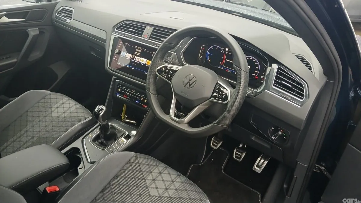 Volkswagen Tiguan SUV, Diesel, 2024, Blue