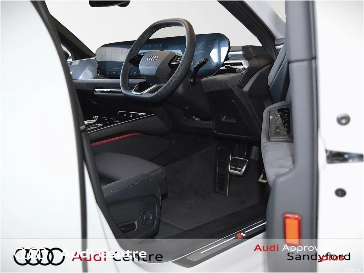 Audi A6 Estate, Diesel, 2025, White