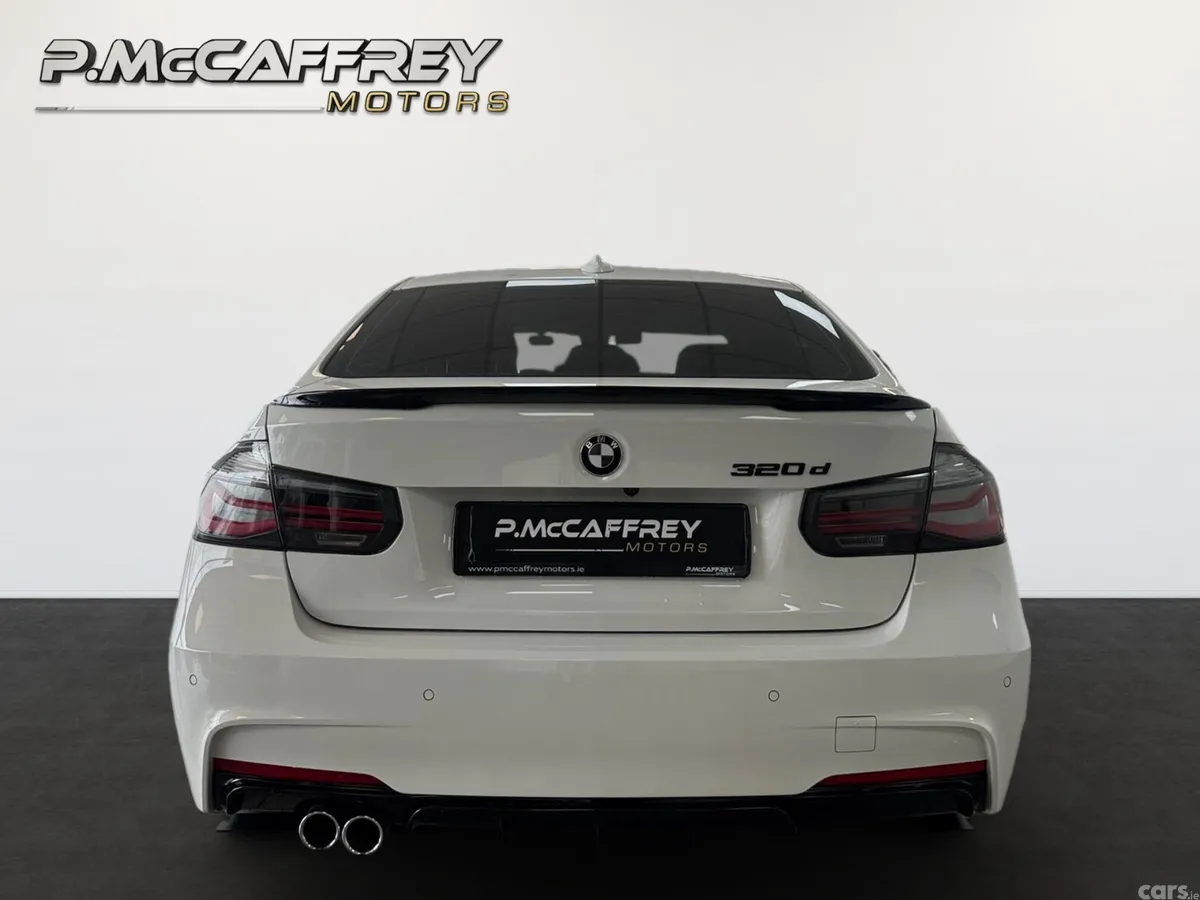 BMW 3-Series Saloon, Diesel, 2015, White