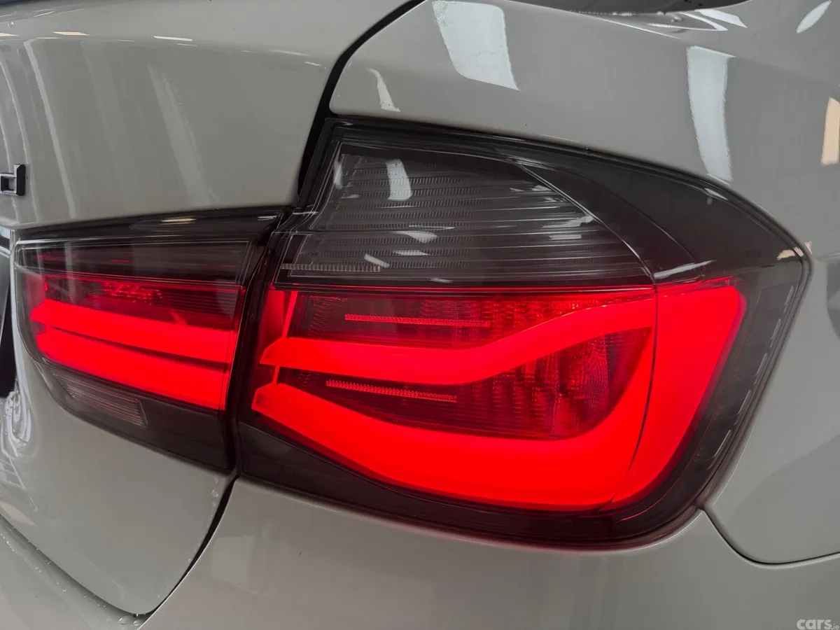 BMW 3-Series Saloon, Diesel, 2015, White
