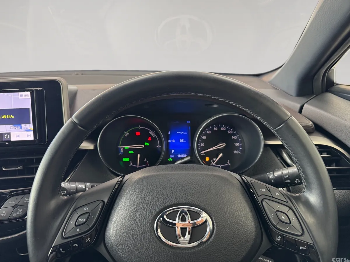 Toyota C-HR Hatchback, Petrol Hybrid, 2019, White