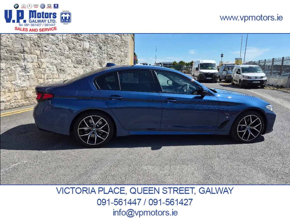 BMW 5-Series Saloon, Petrol Plug-in Hybrid, 2020, Blue