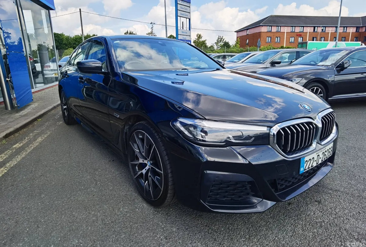 BMW 5-Series Saloon, Petrol Plug-in Hybrid, 2022, Black