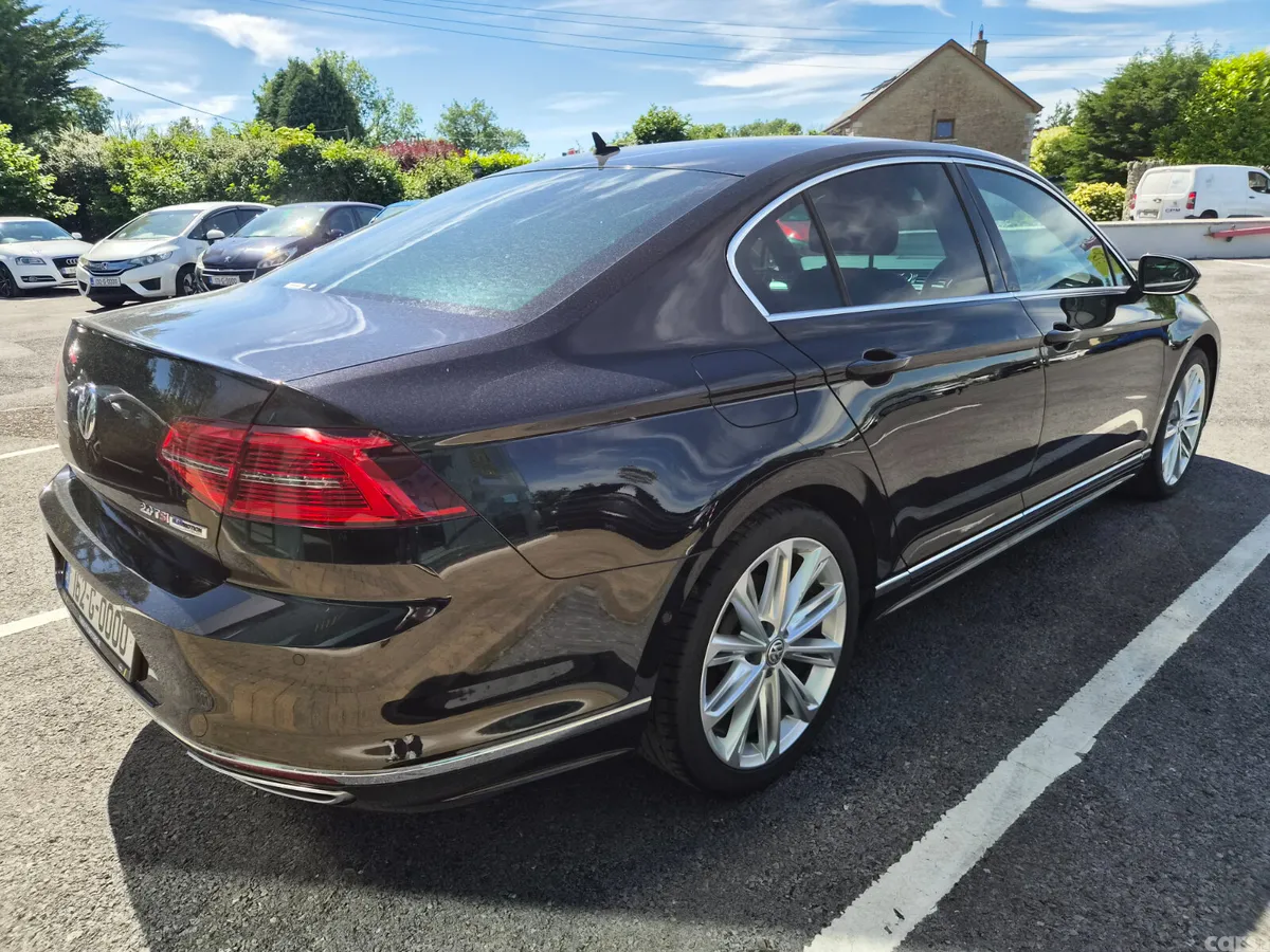 Volkswagen Passat Saloon, Petrol, 2016, Black