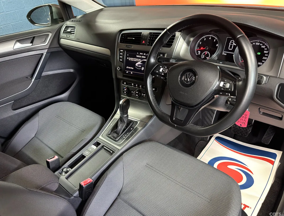 Volkswagen Golf Hatchback, Petrol, 2015, Grey