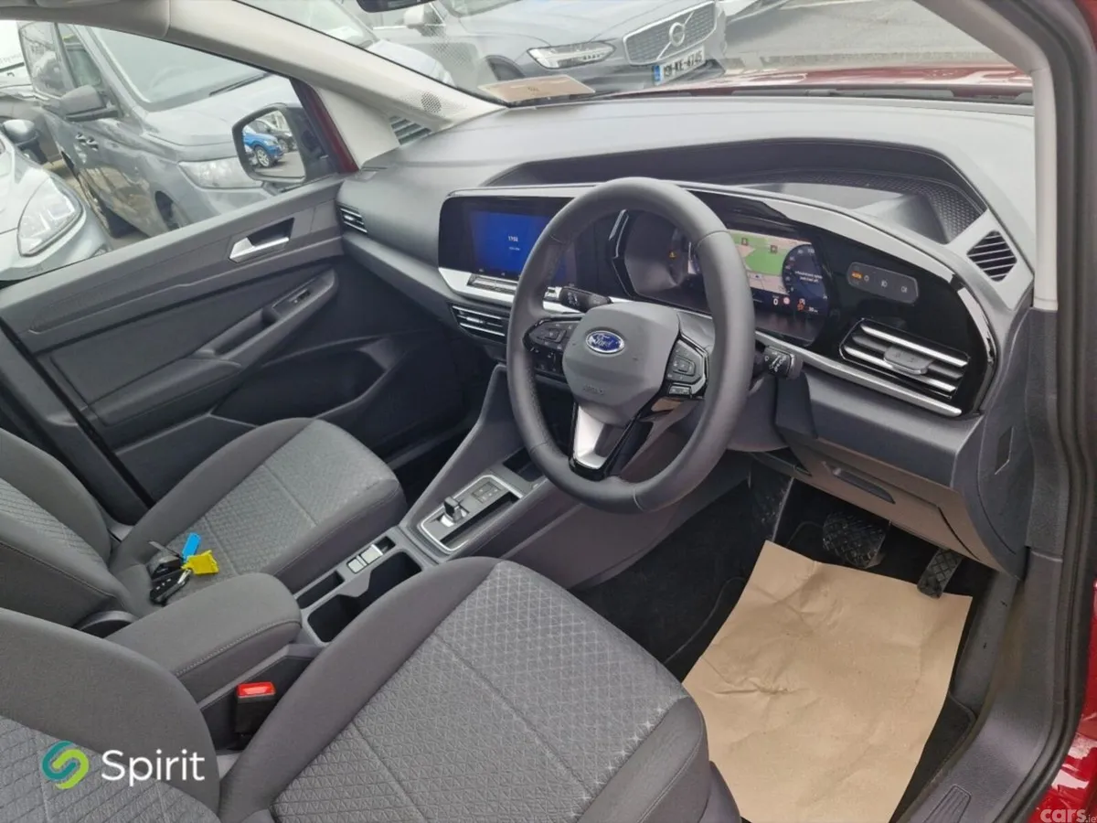 Ford Tourneo Connect MPV, Petrol, 2026, Red
