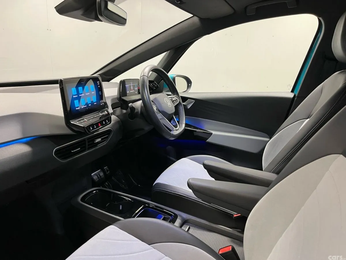 Volkswagen ID.3 Hatchback, Electric, 2023, Blue