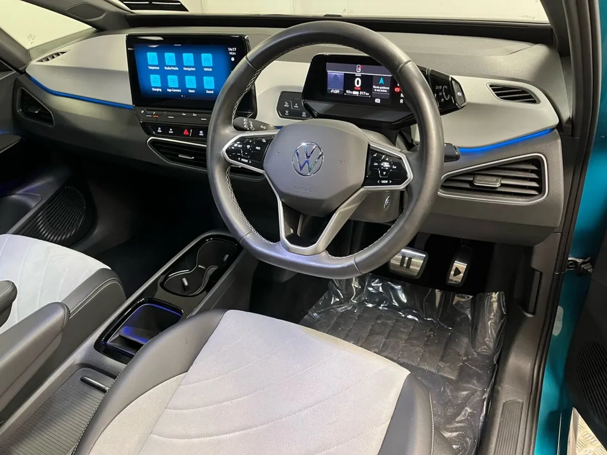 Volkswagen ID.3 Hatchback, Electric, 2023, Blue
