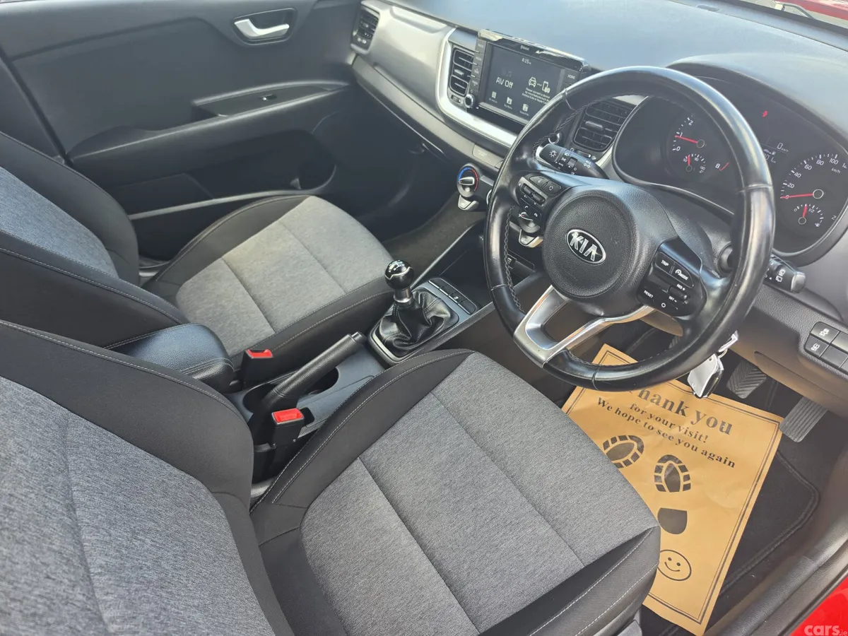 Kia Stonic Estate/Jeep, Petrol, 2019, Red