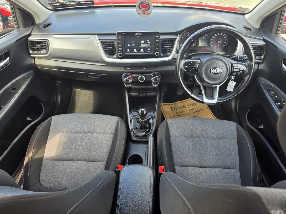 Kia Stonic Estate/Jeep, Petrol, 2019, Red