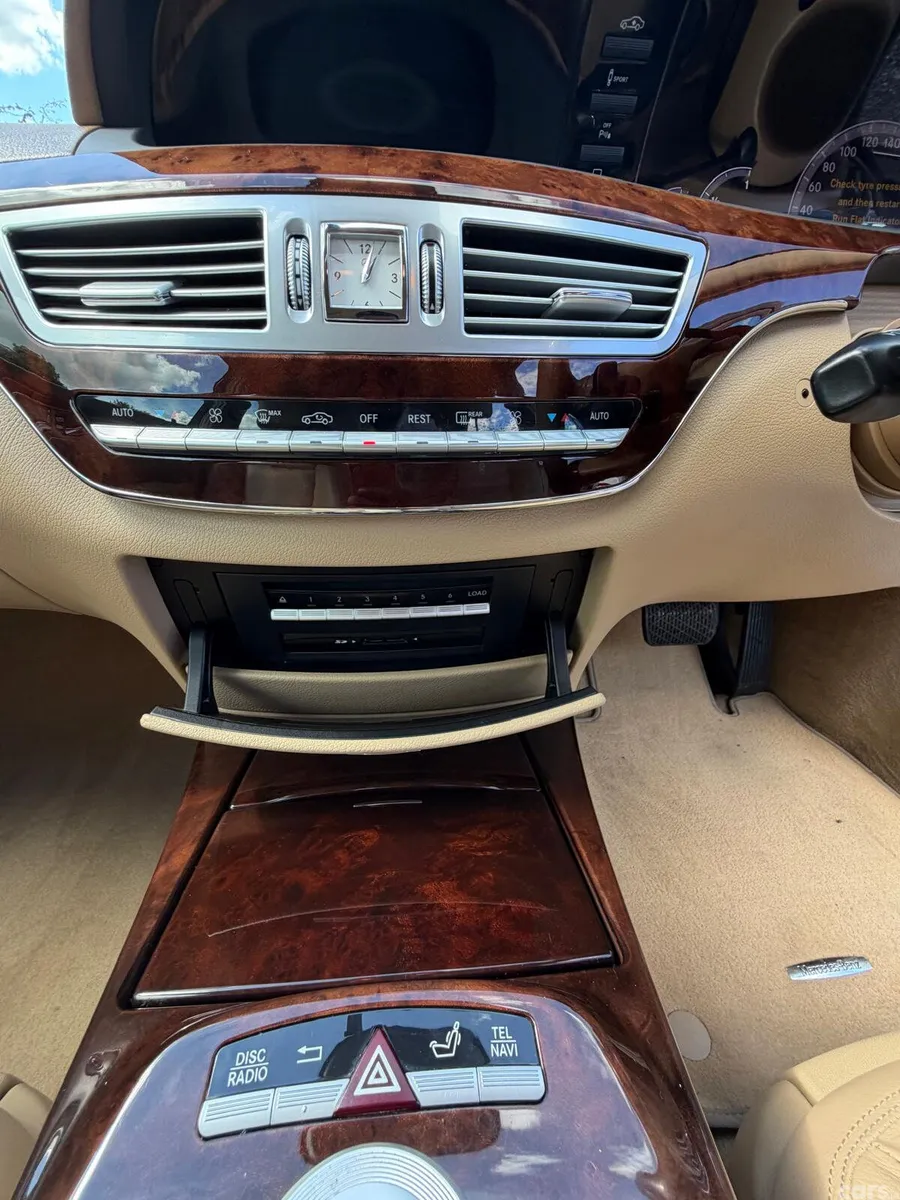 Mercedes-Benz S-Class Saloon, Diesel, 2011, Black