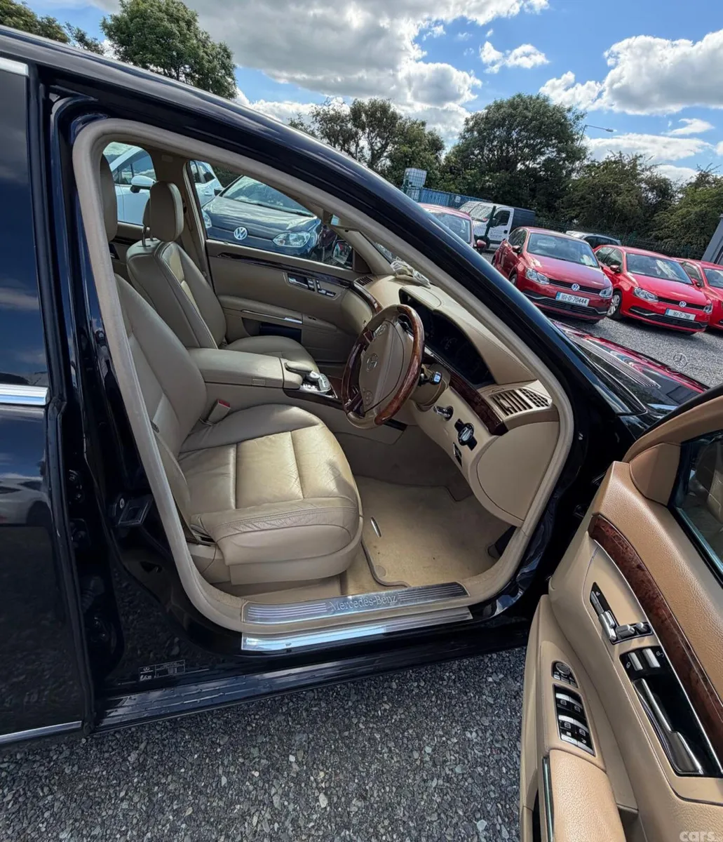 Mercedes-Benz S-Class Saloon, Diesel, 2011, Black