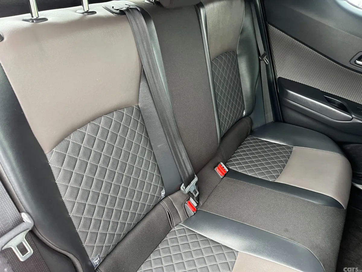 Toyota C-HR Hatchback, Petrol Hybrid, 2020, Red