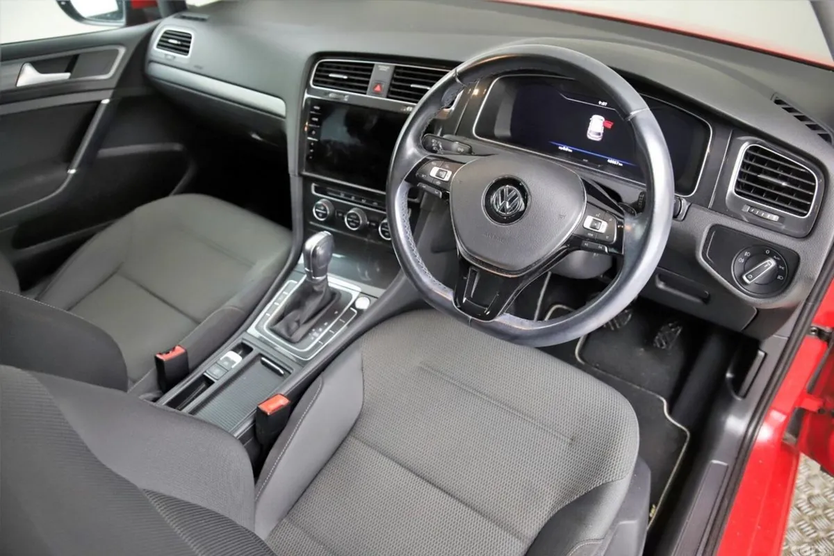 Volkswagen Golf Hatchback, Petrol, 2020, Red