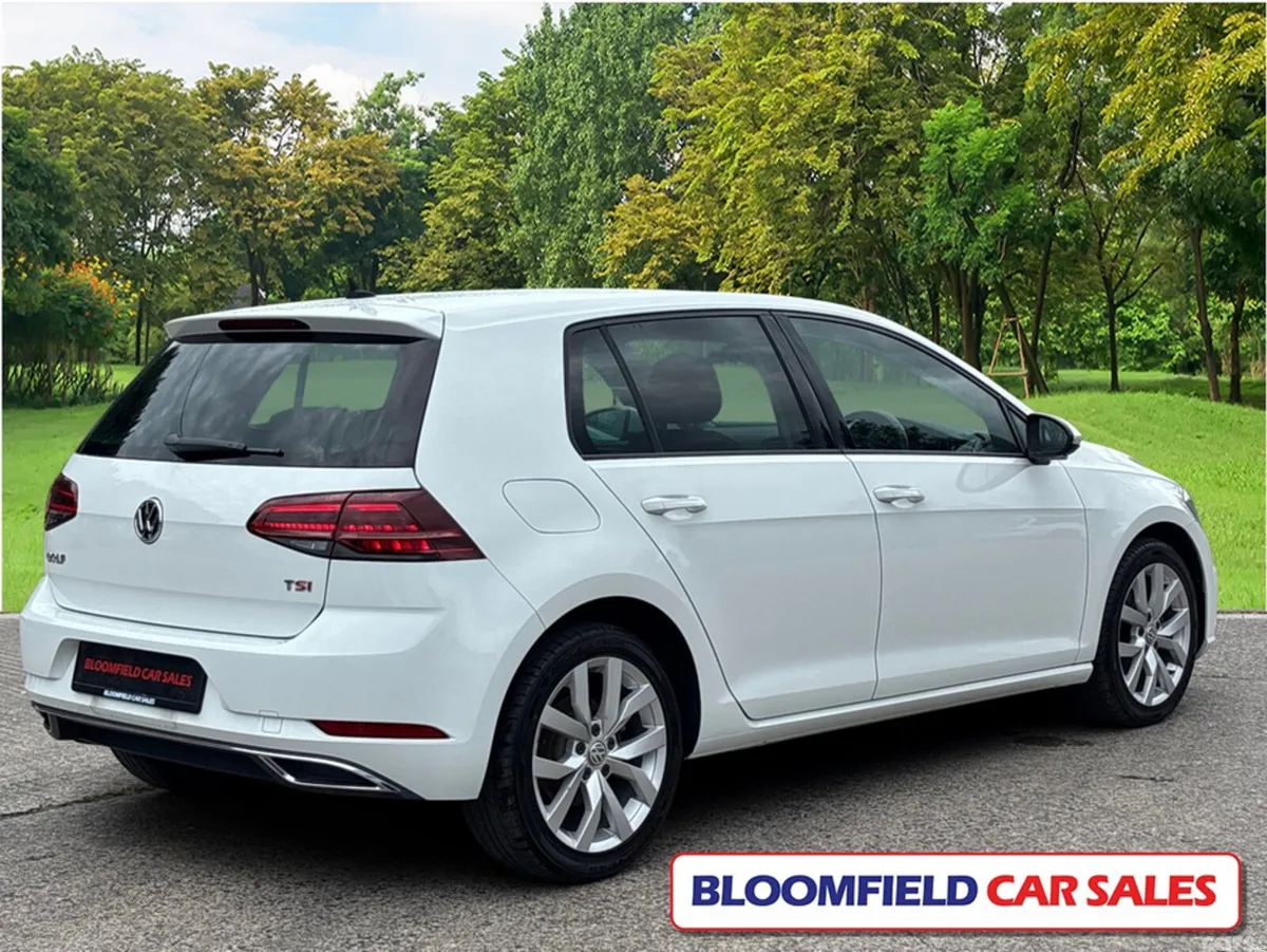 Volkswagen Golf Hatchback, Petrol, 2018, White
