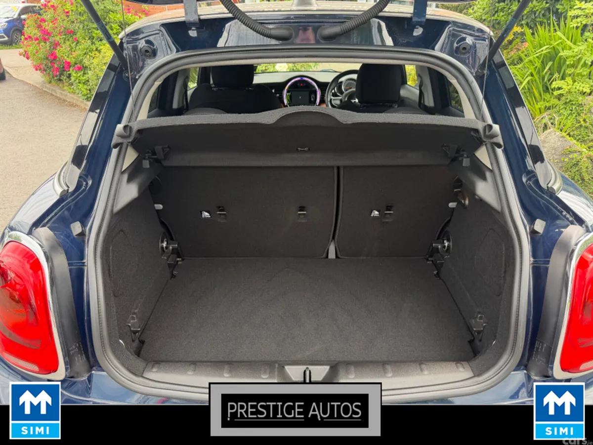 Mini Cooper Hatchback, Diesel, 2017, Blue