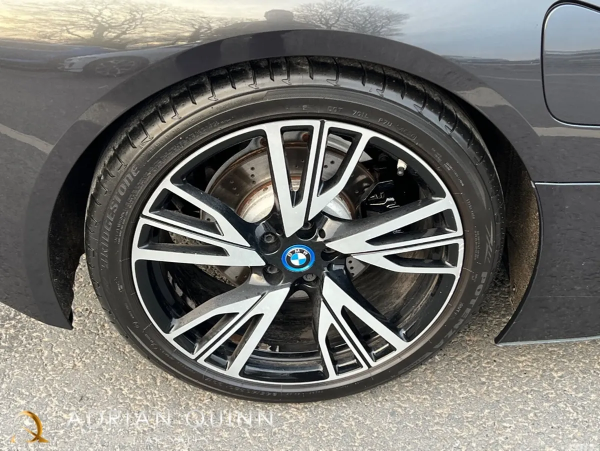 BMW i8 Coupe, Petrol Plug-in Hybrid, 2018, Grey