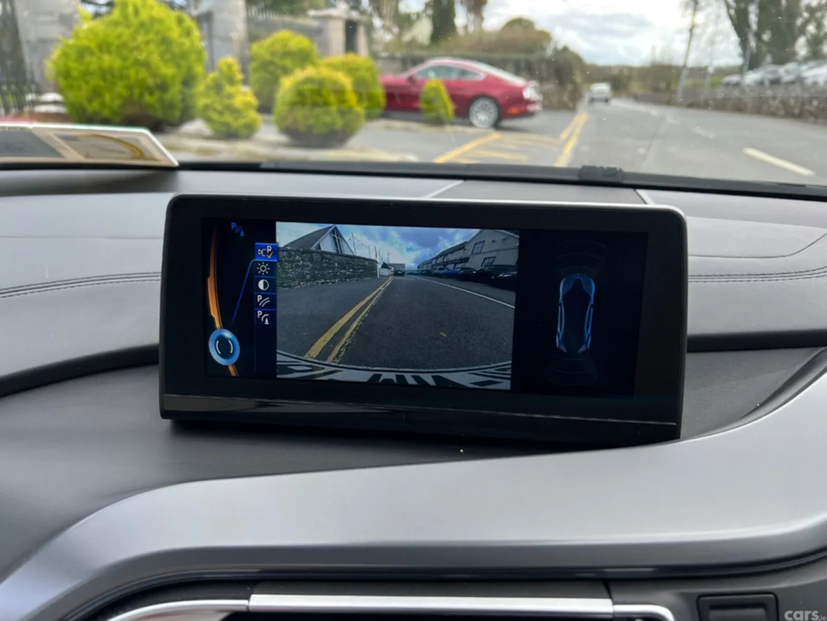 BMW i8 Coupe, Petrol Plug-in Hybrid, 2018, Grey