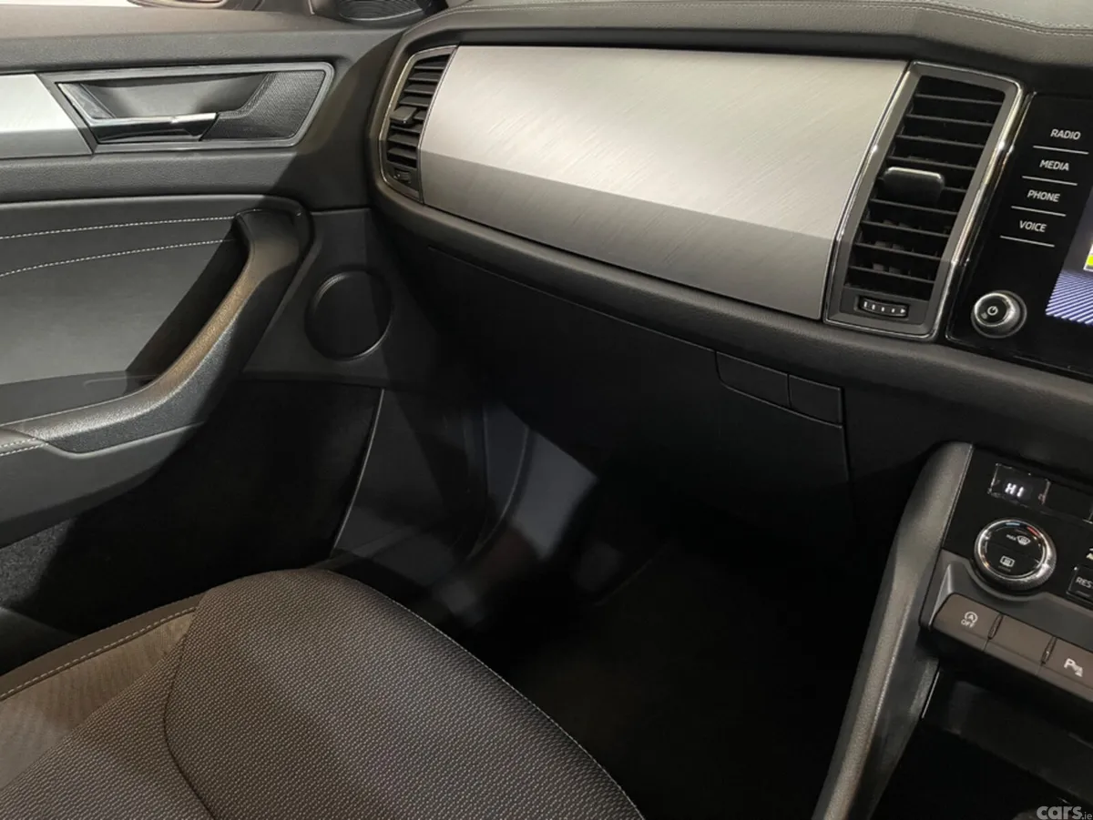 Skoda Kodiaq Estate, Diesel, 2023, Grey