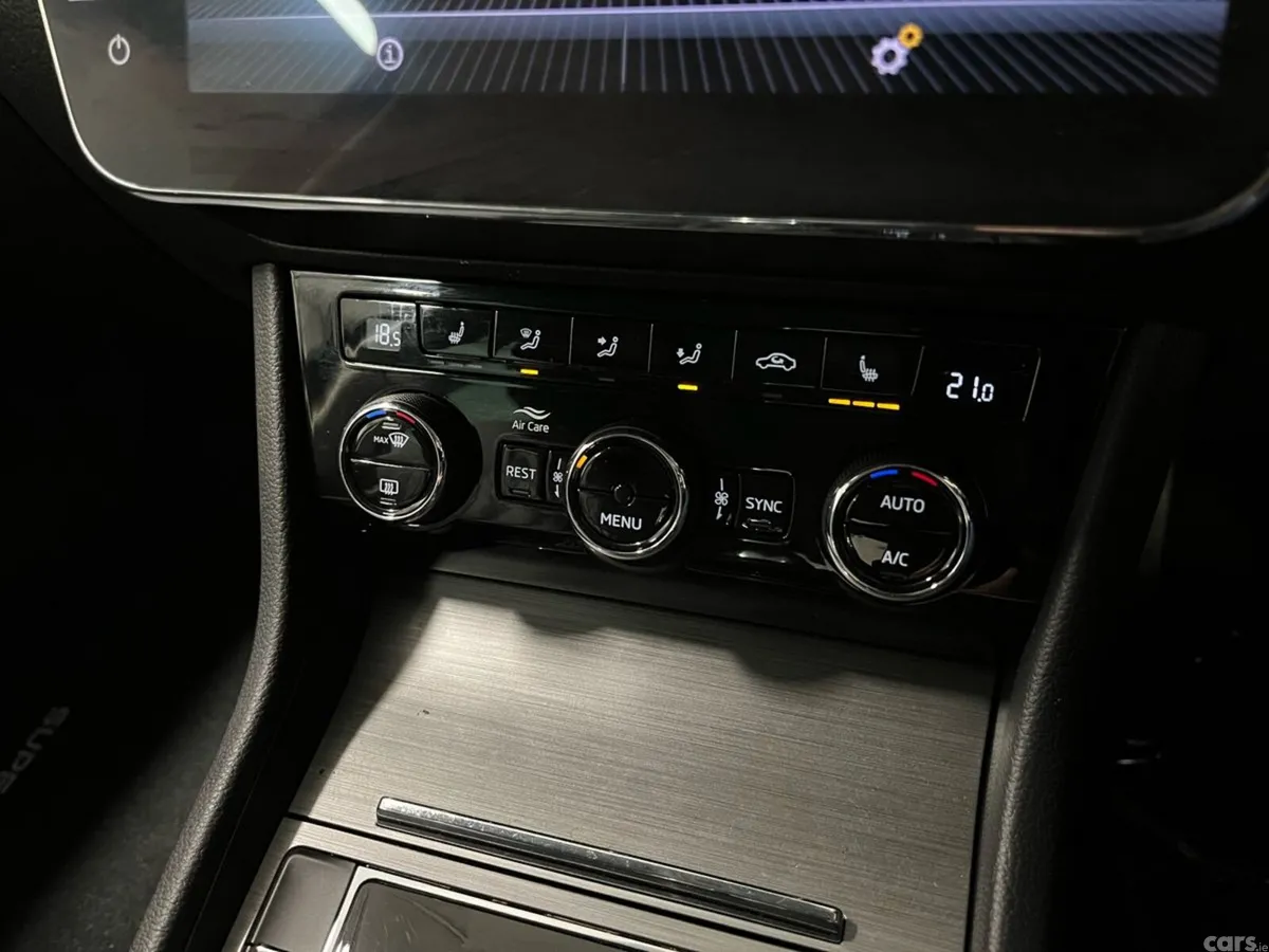 Skoda Superb Saloon, Diesel, 2024, Black