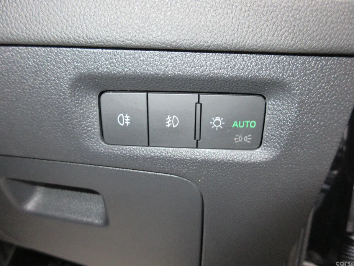 Skoda Octavia Saloon, Diesel, 2022, Black